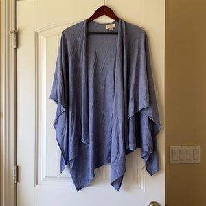 Loft Outlet travel wrap